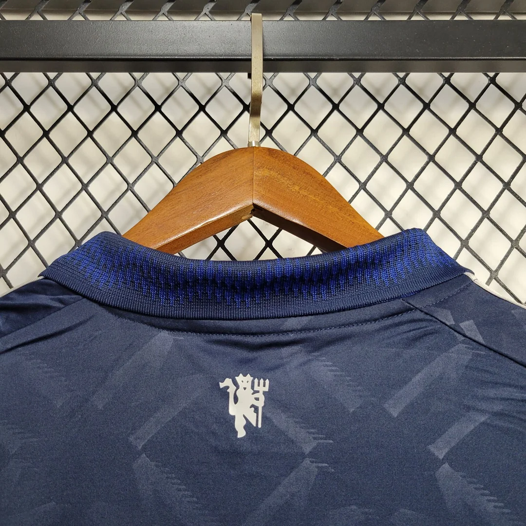 2024/25 Manchester United Away Soccer Jersey - Image 4