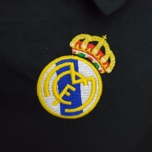 Retro Real Madrid 02/03 Champions League Away - Image 3