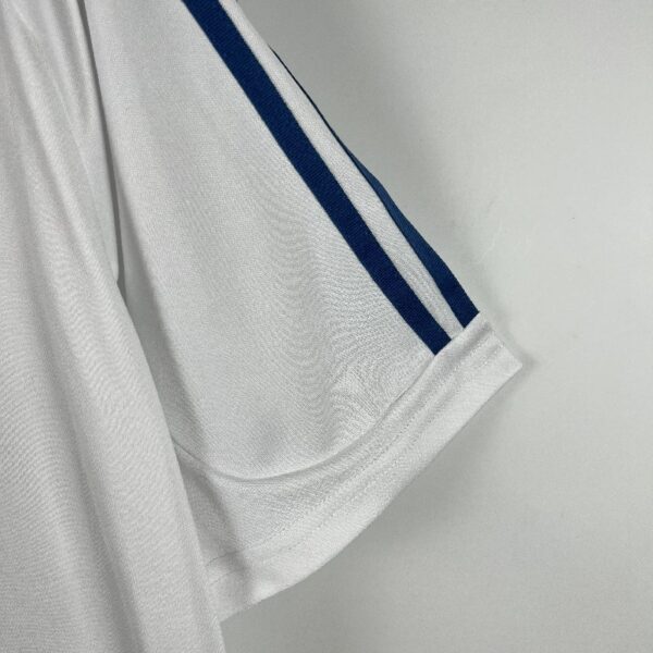 Retro Real Madrid 01/02 Home - Image 8