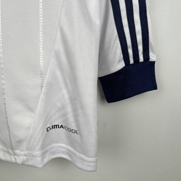 Retro Real Madrid 12/13 Long Sleeve Home - Image 7