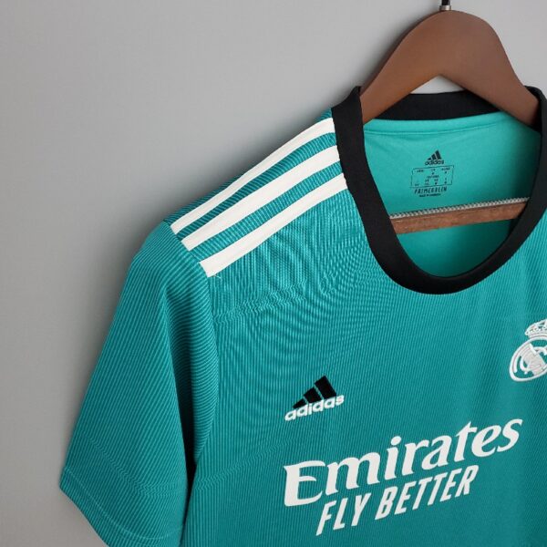 Retro 21/22 Real Madrid third away - Image 5