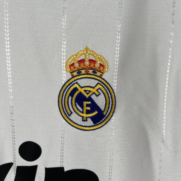 Retro Real Madrid 12/13 Long Sleeve Home - Image 4