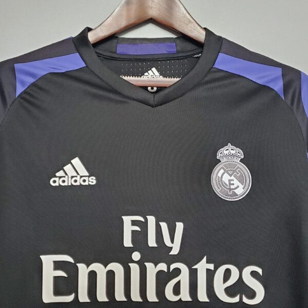 Retro Real Madrid 15/16 Long sleeve Third away - Image 2