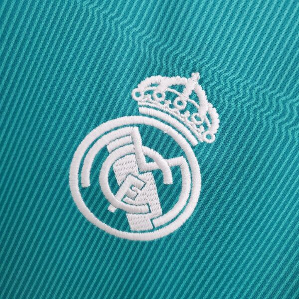 Retro 21/22 Real Madrid third away - Image 3