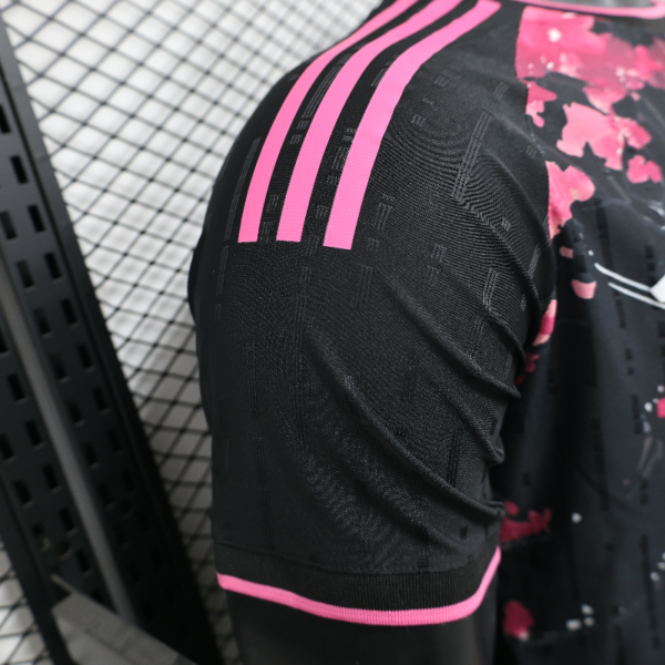 2025 Player Japan Special Edition Soccer Jersey Player Version a-011 - Image 4