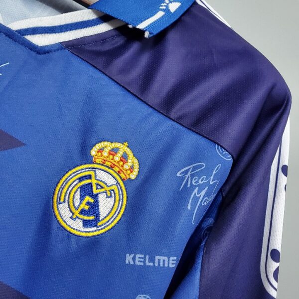 Retro Real Madrid 94/96 away - Image 3