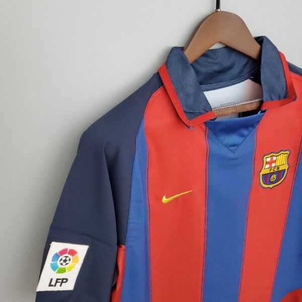 Retro 03/04 Barcelona home - Image 4