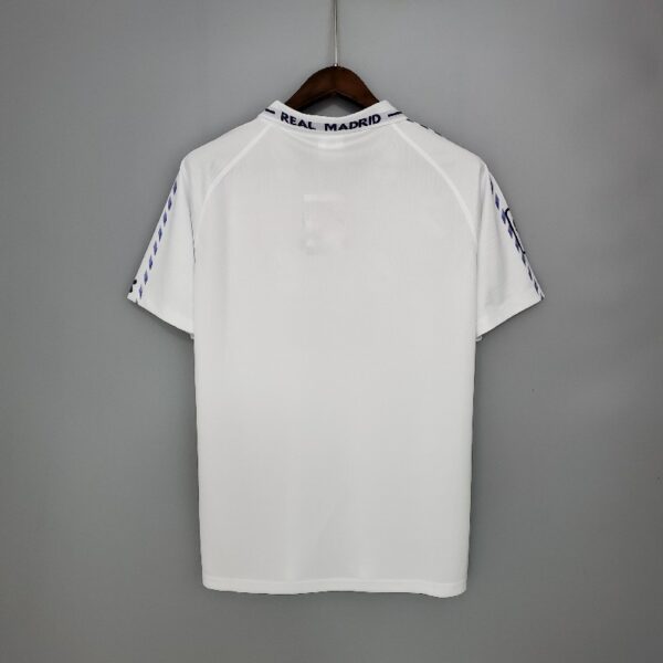 Retro Real Madrid 96/97 home - Image 8