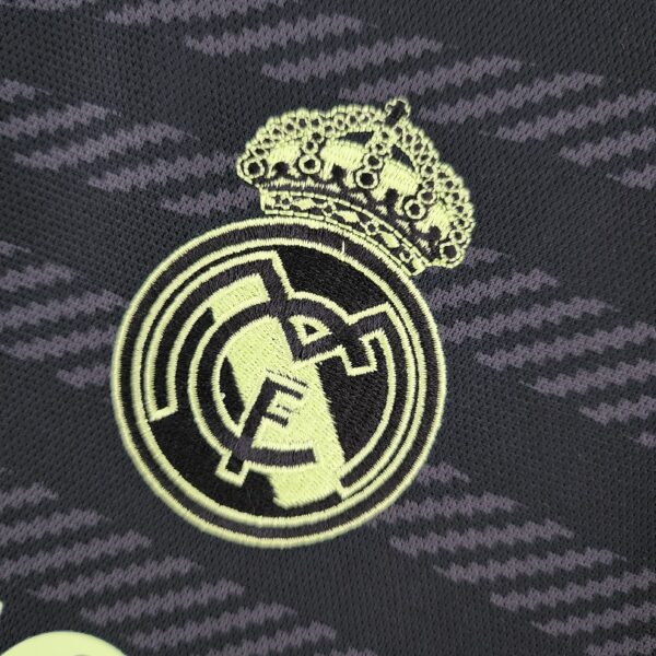 Retro 22/23 Real Madrid third away - Image 3
