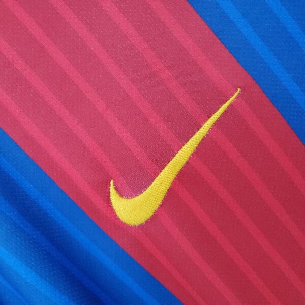 Retro Barcelona 16/17 home - Image 4