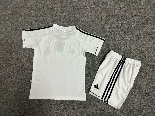 kids Real Madrid 2003-04 home - Image 2