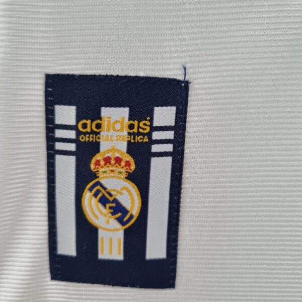 Retro Real Madrid 2000 home - Image 7