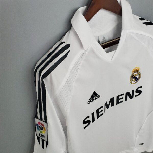 Retro Real Madrid 05/06 home - Image 5