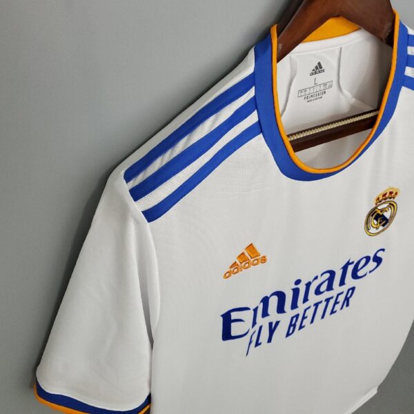 Retro 21/22 Real Madrid home - Image 6