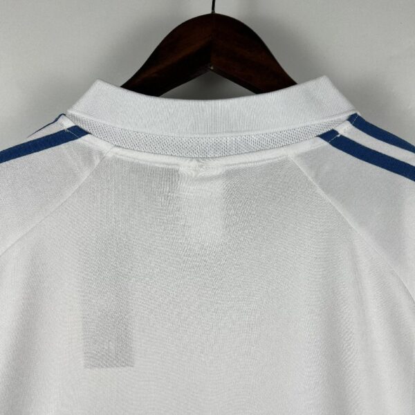 Retro Real Madrid 01/02 Home - Image 2