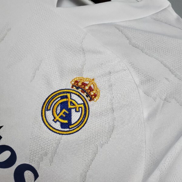 Retro 20/21 Real Madrid home - Image 3