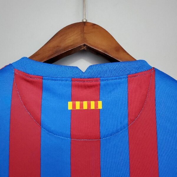 Retro 21/22 Barcelona home - Image 8