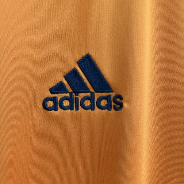 Retro Real Madrid 13/14 third away - Image 6