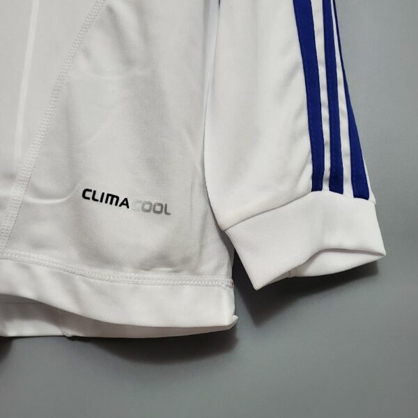 Retro Real Madrid 10/11 Long sleeve home - Image 5