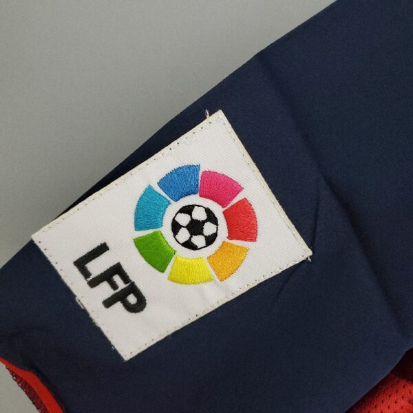 Retro 03/04 Barcelona home - Image 5