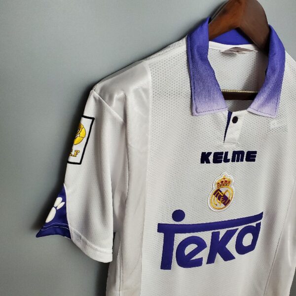 Retro Real Madrid 97/98 home - Image 5