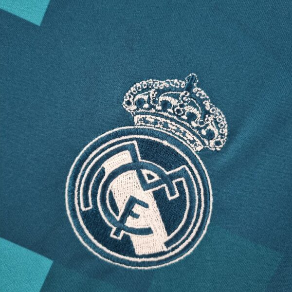 Retro Real Madrid 17/18 long sleeve third away - Image 3