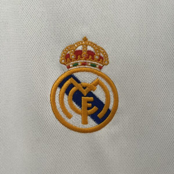 Retro long sleeve Real Madrid 00/01 Home - Image 4