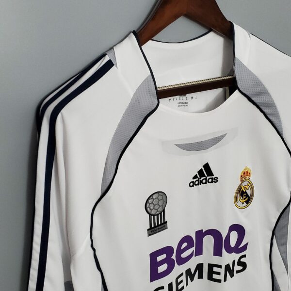 Retro Real Madrid Long sleeve 06/07 home - Image 6
