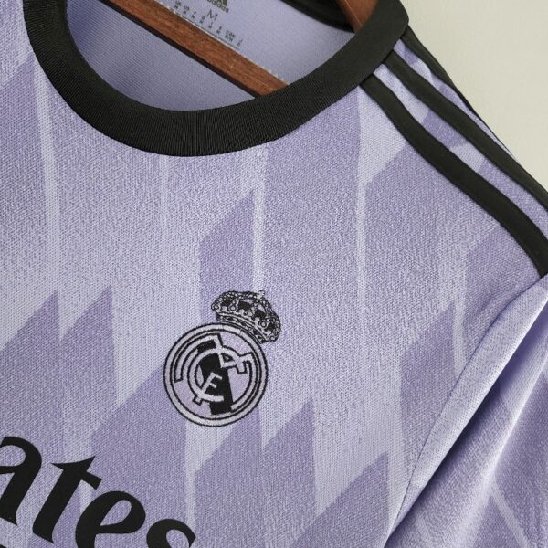 Retro 22/23 Real Madrid away - Image 3