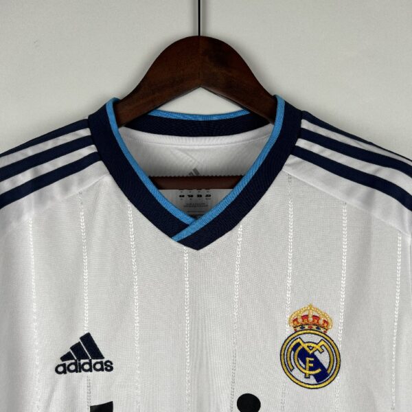 Retro Real Madrid 12/13 Long Sleeve Home - Image 5