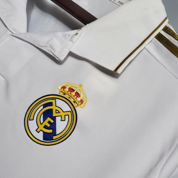 Retro Real Madrid 11/12 home - Image 3