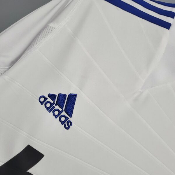 Retro Real Madrid 10/11 home - Image 4