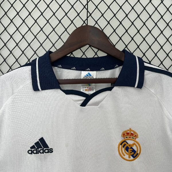 Retro long sleeve Real Madrid 00/01 Home - Image 2