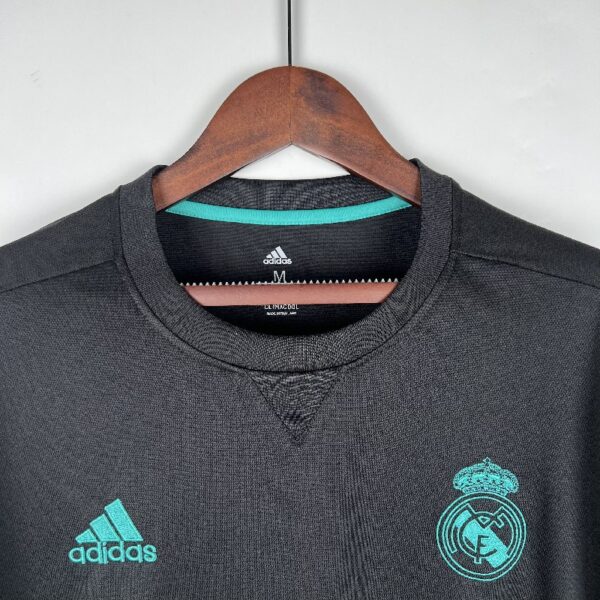 Retro Real Madrid 17/18 Away Long Sleeve - Image 7