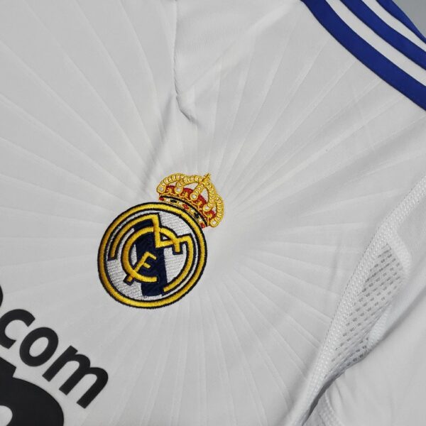 Retro Real Madrid 10/11 home - Image 3
