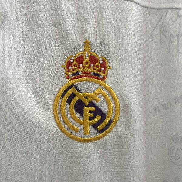 Retro long sleeve Real Madrid 94/96 home - Image 3