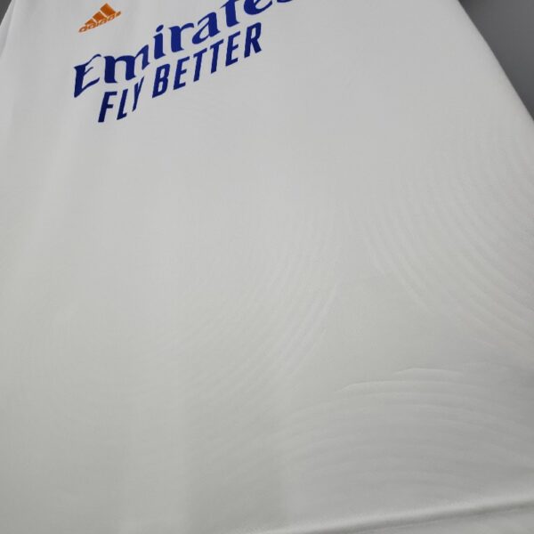 Retro 21/22 Real Madrid home - Image 7
