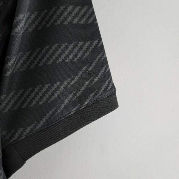 Retro 22/23 Real Madrid third away - Image 5