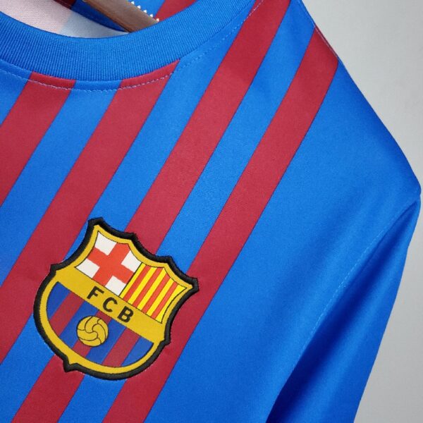 Retro 21/22 Barcelona home - Image 4