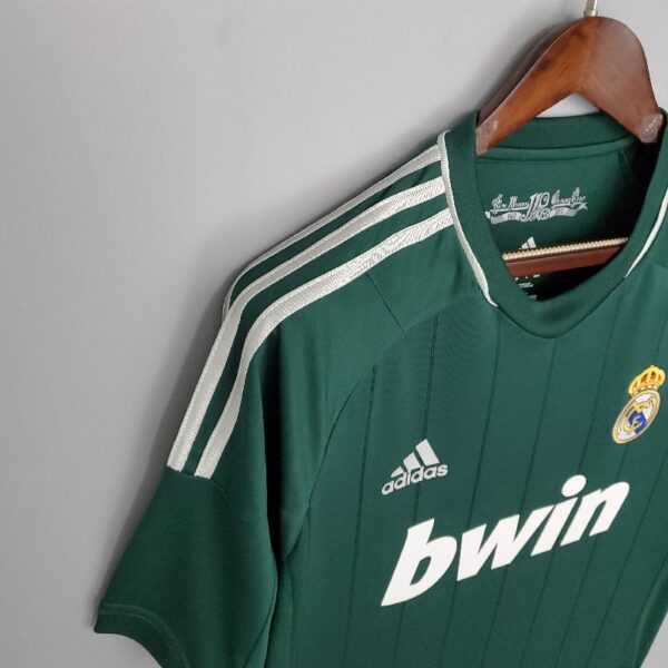 Retro Real Madrid 12/13 third away - Image 5