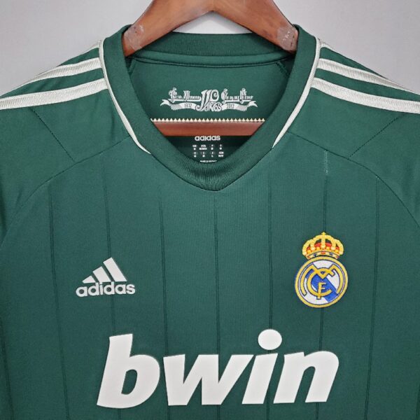 Retro Real Madrid 12/13 third away - Image 2
