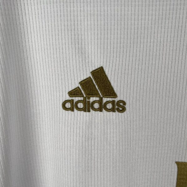 Retro Real Madrid 19/20 Long Sleeve Home - Image 5