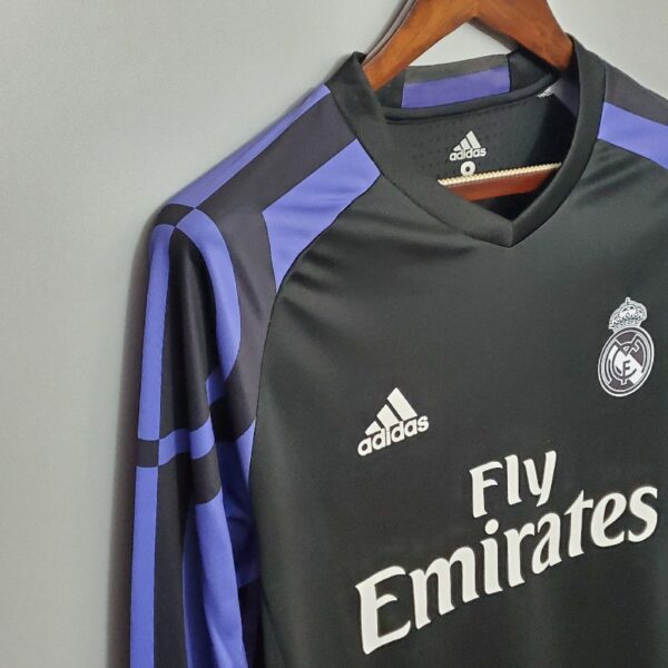 Retro Real Madrid 15/16 Long sleeve Third away - Image 6