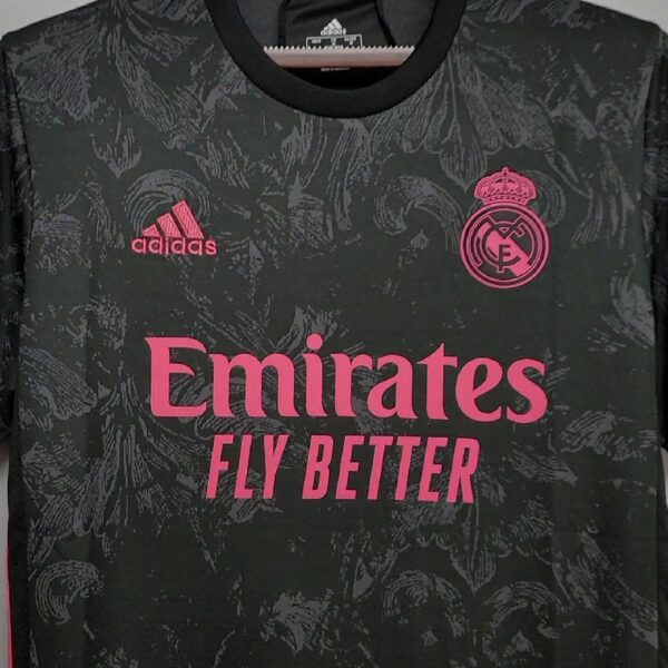 Retro 20/21 Real Madrid third away - Image 4