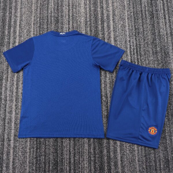 kids Manchester United 2008-09 third away Soccer Jersey - Image 2