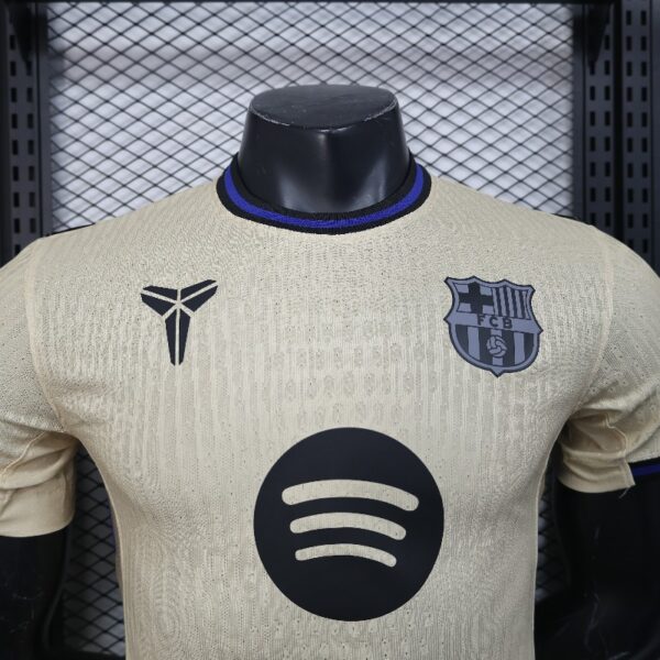 2025/26 Player Barcelona home X 09 - Image 4