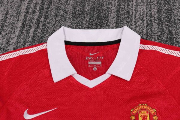 kids Manchester United 2010-11 home Soccer Jersey - Image 4
