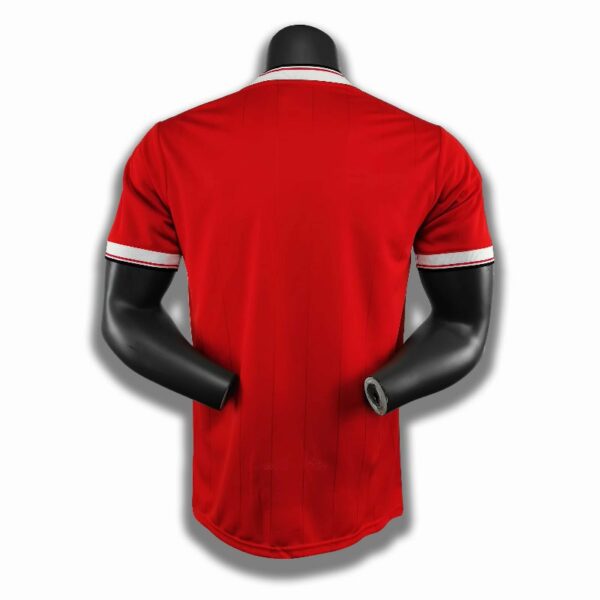 Manchester United 1984 home Retro Soccer Jersey - Image 2