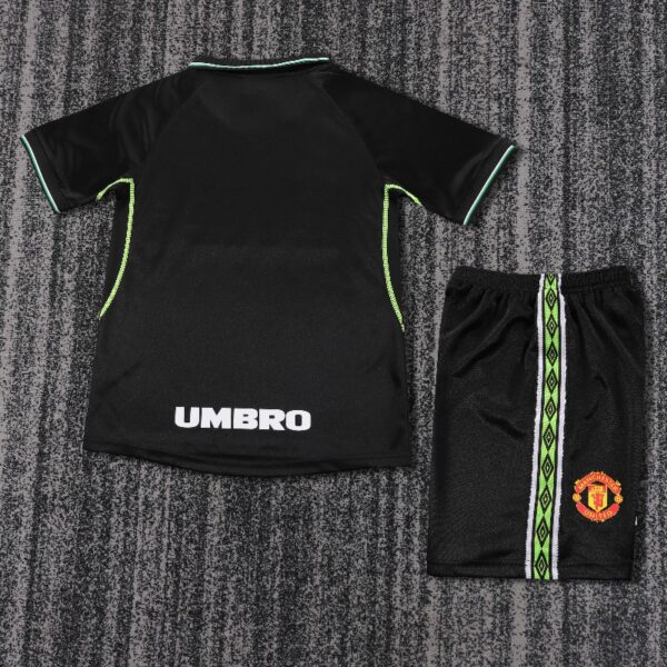 kids Manchester United 1998 third away Soccer Jersey - Image 2