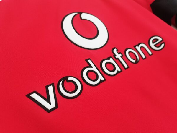 Manchester United 2002/04 Home Long Sleeve Retro Soccer Jersey - Image 3